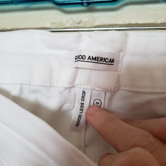 Good American Good Legs Crop Cascade Hem Jeans - Picture 5 of 14